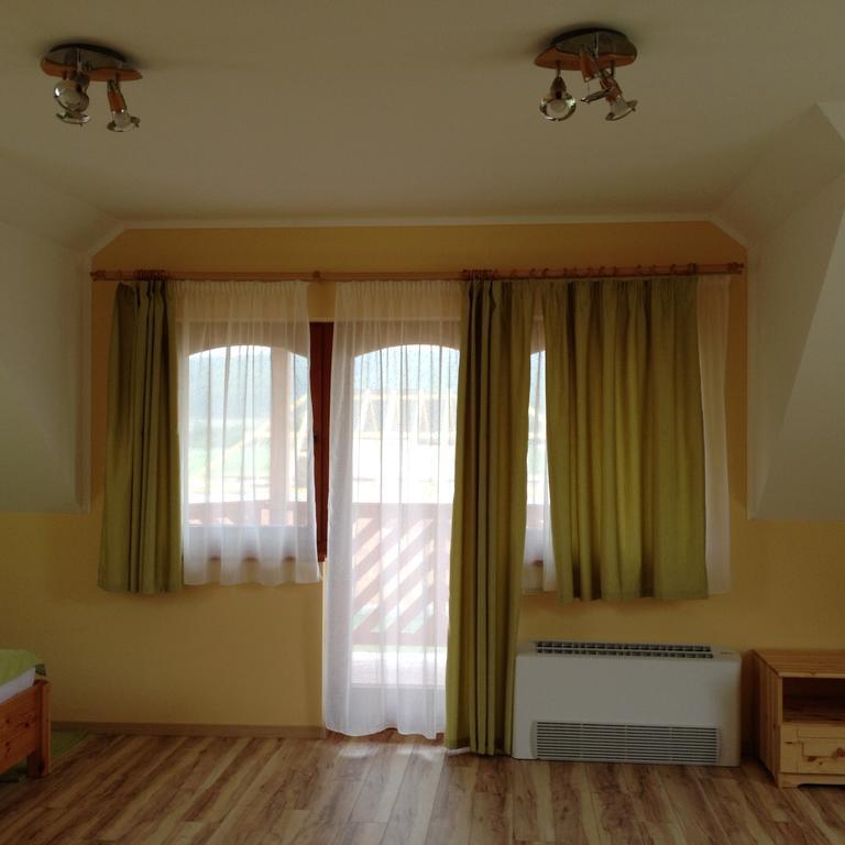 Vidor Vendeghaz Otel Demjén Oda fotoğraf