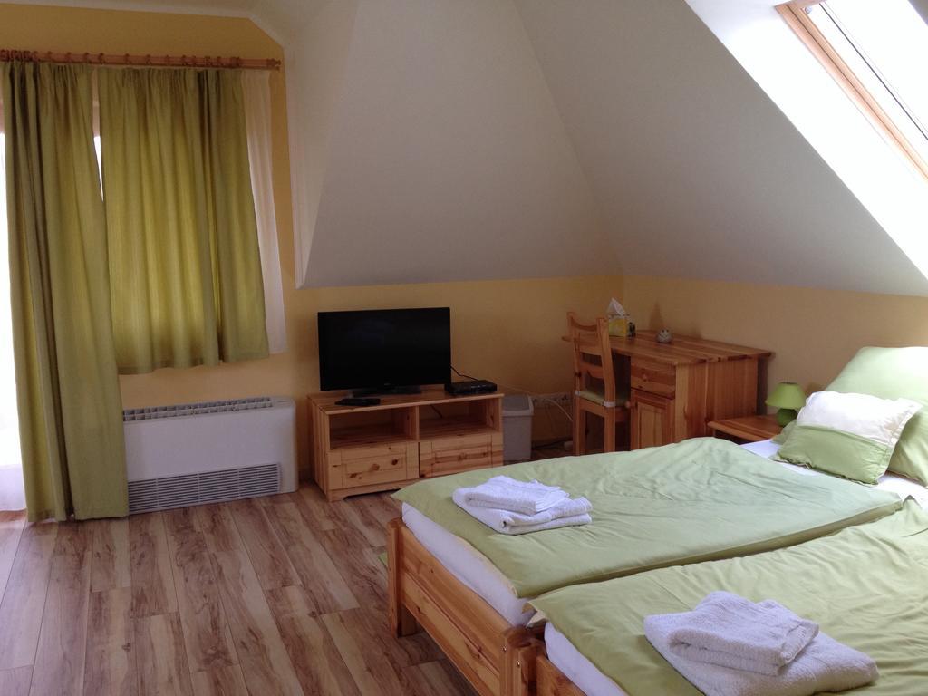 Vidor Vendeghaz Otel Demjén Dış mekan fotoğraf